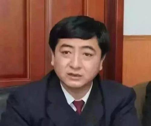 鸡西市两名副检察长先后落马均被曝长期吸毒