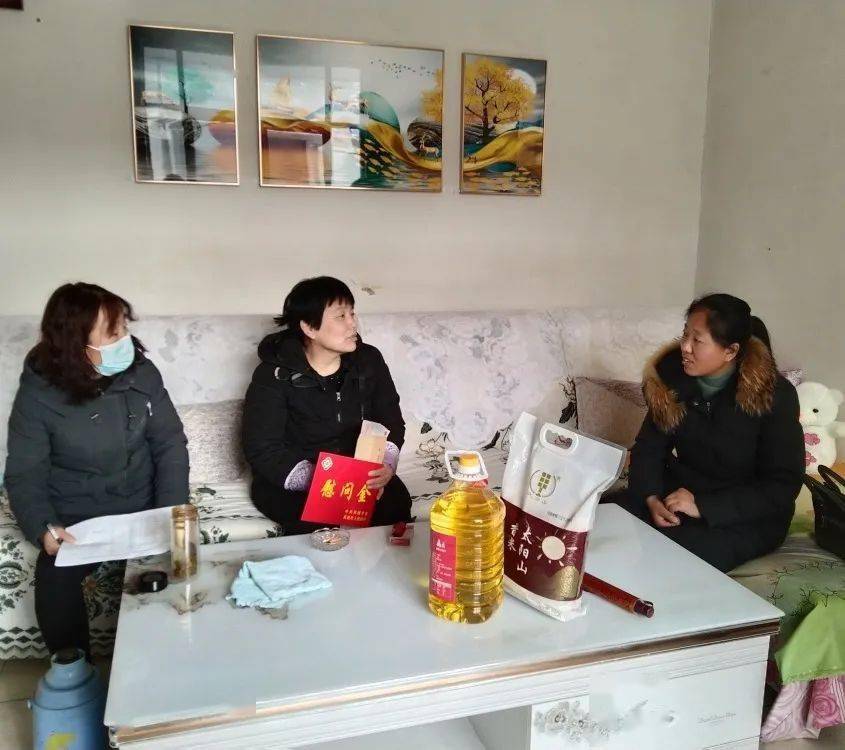 慰问失独,伤残,计生困难家庭图文编辑:于翠翠终 审:司玉华返回搜狐
