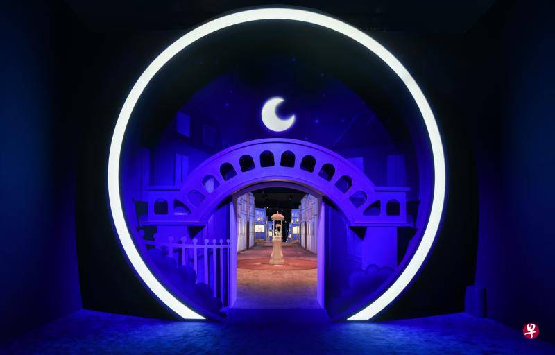 ϸζʱ���ʫƪ����ű���չ