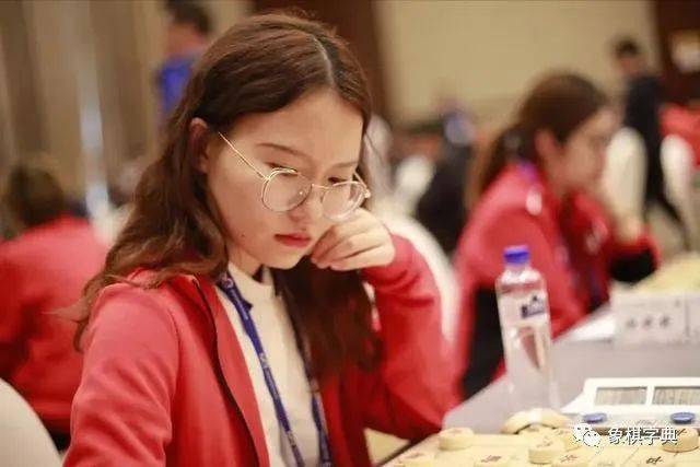 2021中国象棋十大美女美貌与智慧并重妩媚与才华齐飞