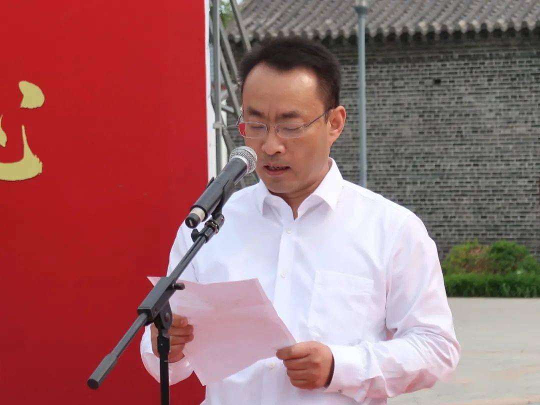 砥砺奋进守初心青春献礼二十大东营市新团员入团仪式