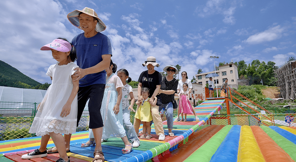 图:卓可锋摄有童趣欢乐的网红亲子乐园.