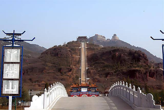 鸟语花香，晨钟暮鼓！北京一景区，以丫鬟命名，还藏有碧霞元君祠