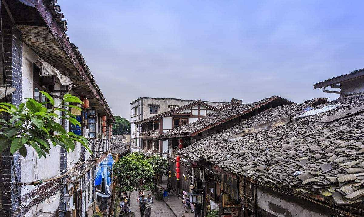 身家百万的餐馆老板跳江连救四人女儿曾在同处溺亡发誓不当米乐M6 M6米乐看客(图3)