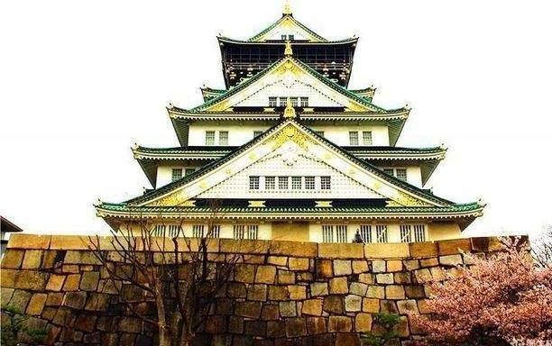 日本最豪气的寺庙！庙墙都贴满了金箔？被称为日本金灿灿的名片