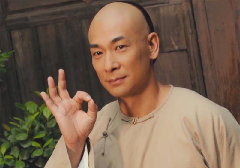 赵文卓老婆晒出瑜伽照高难度动作很动人大家纷纷为她点赞米乐M6 M6米乐(图4)
