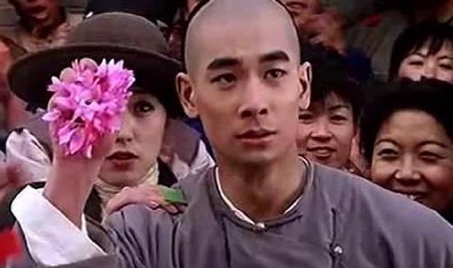 网友:求你放过这个角色,真不适合张卫健:王晶的《仁者黄飞鸿》