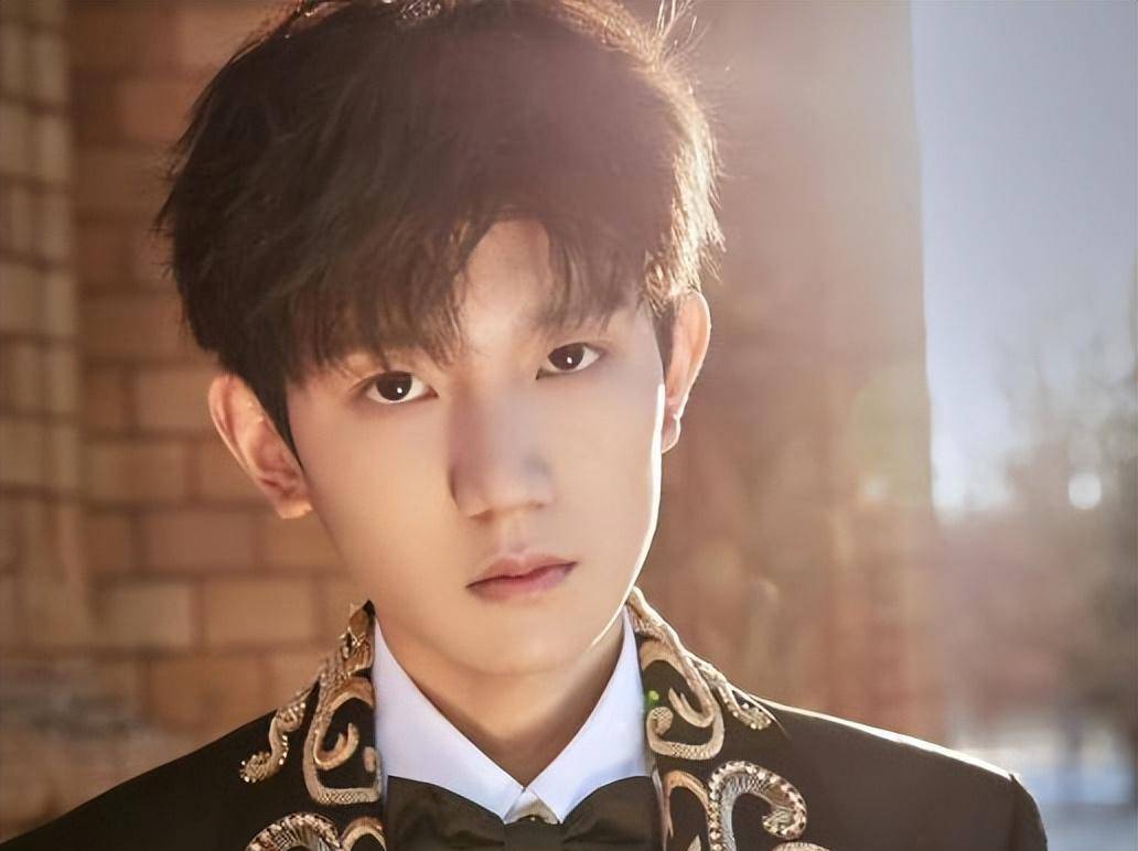 tfboys王源是重庆哪个区的人？