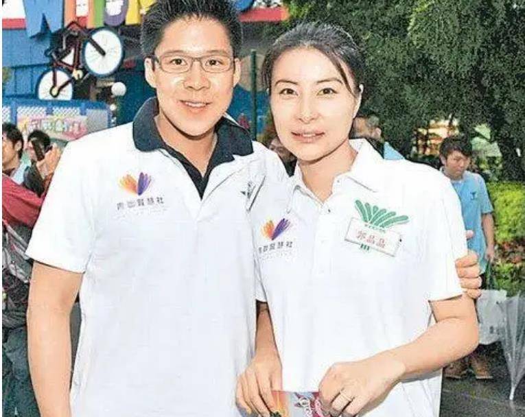 ������׷��·����Ů��������ţ���������ĸҪ�ٻ飬���� ...