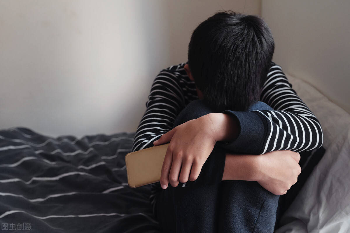 多少钱可以在成都做三代试管（泉州抑郁：如何治疗男性抑郁？）
