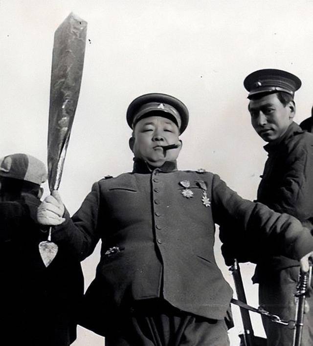 男孩十岁,女孩七岁,了解十年,结为夫妻,夫妻间以尊重换实心 男孩十岁,女孩七岁,了解十年,结为夫妻,夫妻间以尊重换实心