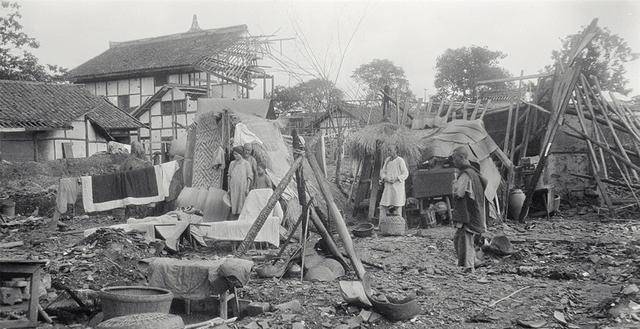 男孩十岁,女孩七岁,了解十年,结为夫妻,夫妻间以尊重换实心 男孩十岁,女孩七岁,了解十年,结为夫妻,夫妻间以尊重换实心