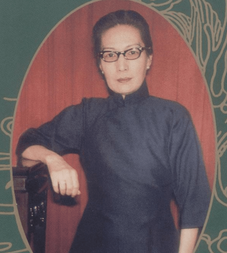 广州借卵价格（原创
            一代名伶孟小冬：两次婚姻皆是妾，晚年喉管堵塞，拒绝去医院治疗）
