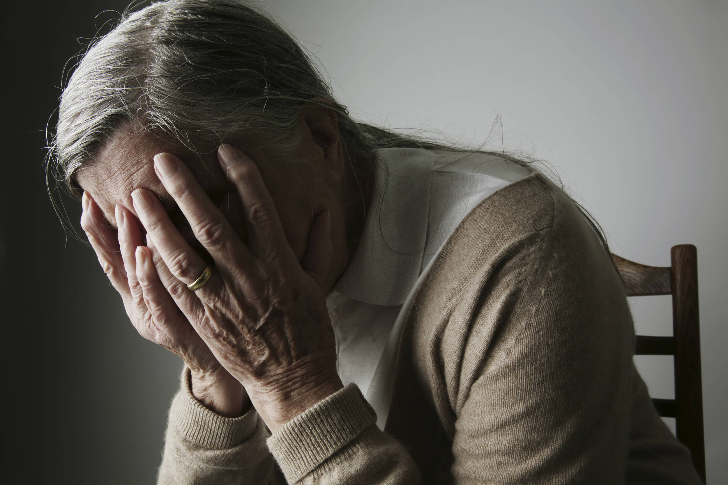 广州借卵（狐大医 | 不懂、不看、不听话！疼痛诊疗困境如何破？）