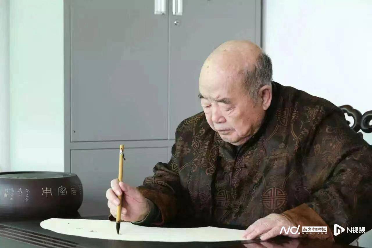 成都供卵试管公立医院（奔走相告）