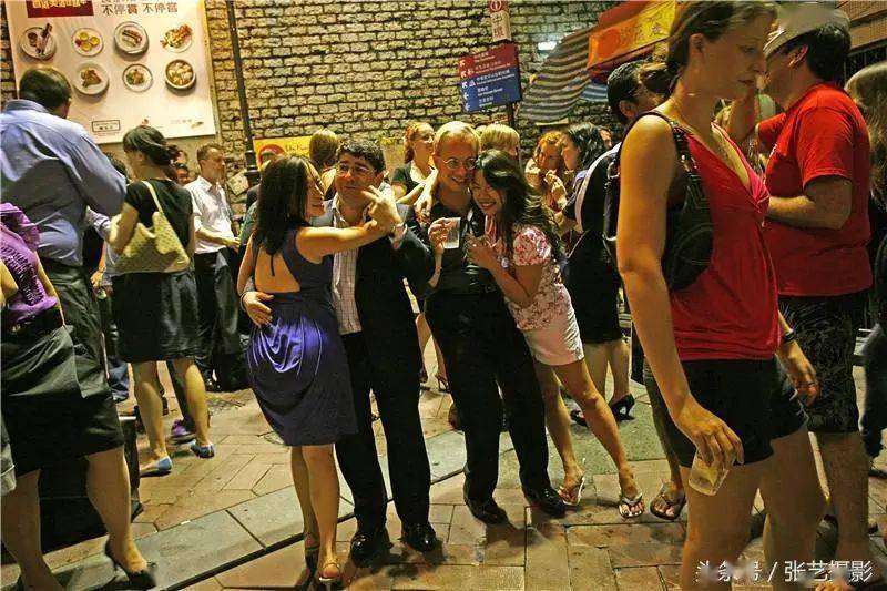 情迷兰桂坊 感受香港酒吧文化