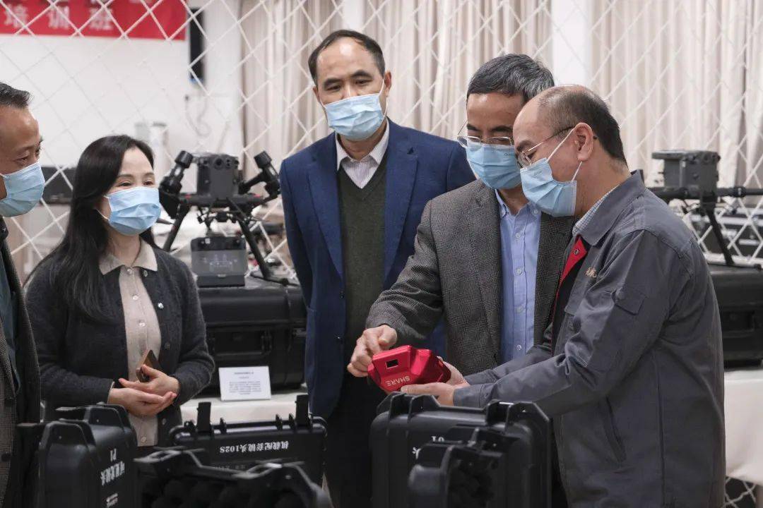 省教育厅专家组来校调研心理健康教育标准化建设工作_我校_孙常强