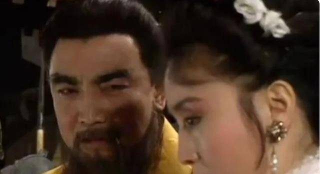 曹操的一生:不该睡两个女人,错放一个男人,错杀一个男人_董卓_袁绍