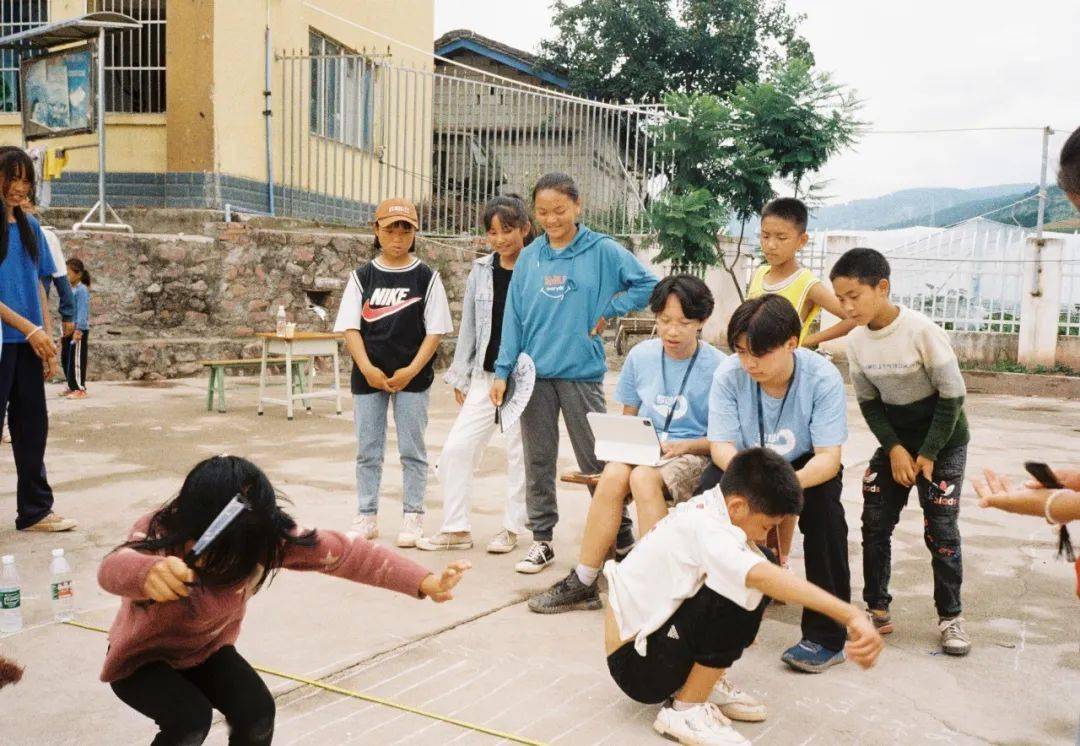 「遇」见大凉山|丁冠杰_支教_孩子_机会