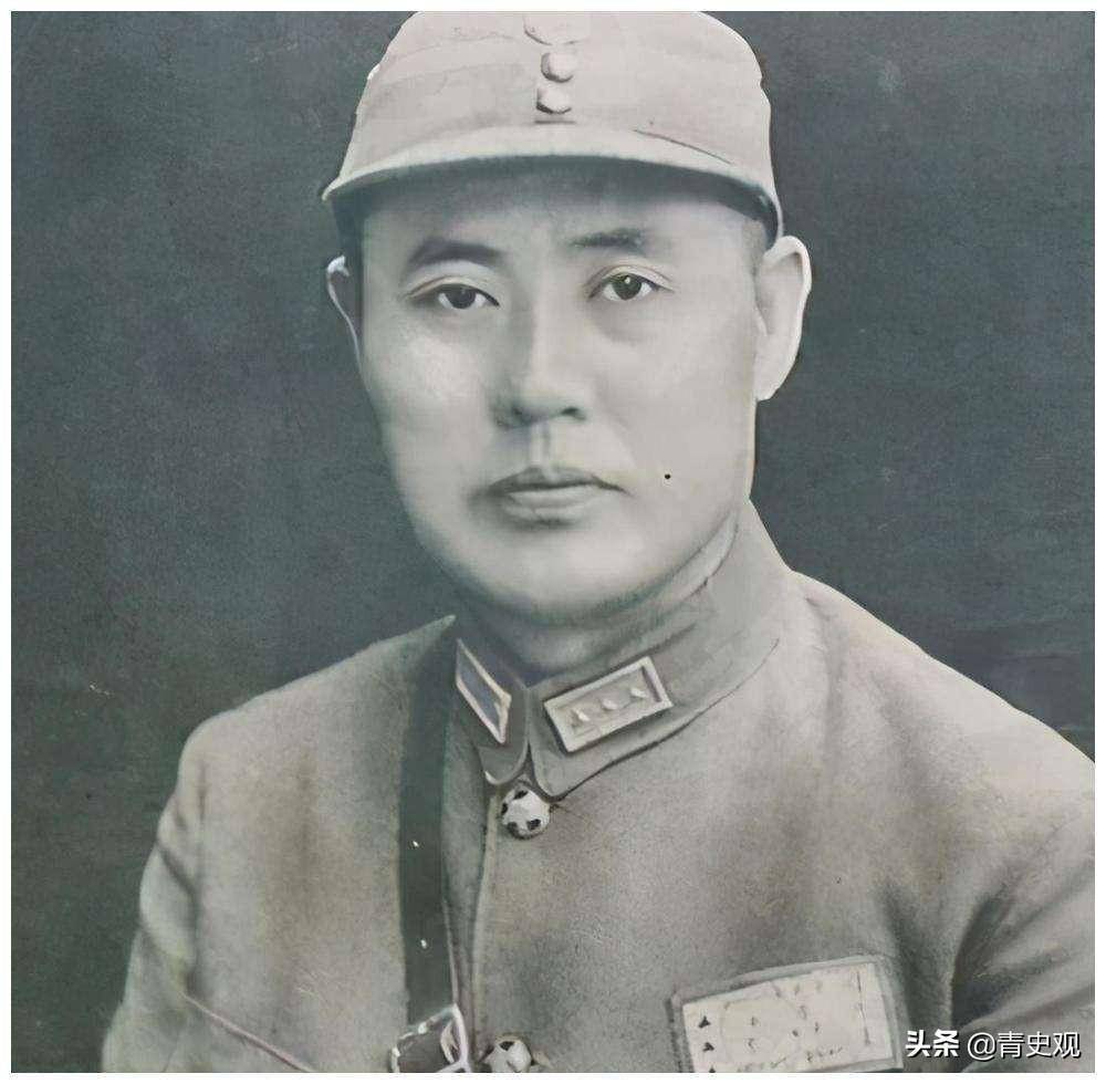 1948年,华北部队礼葬敌军中将,令中将儿子非常感动