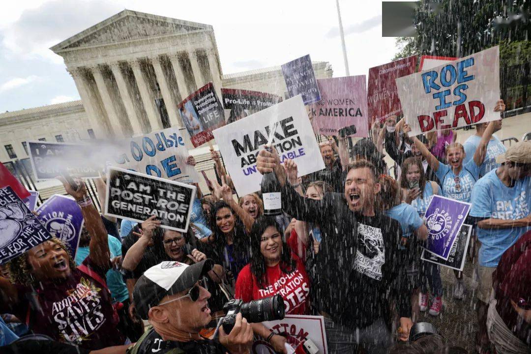 ��������Ӱʦ��ͷ�е�2022���������ڶ��¡�