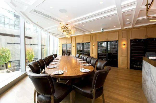 ������ҹݺ����Chef��s Table �ɶ�ͬ��û������ȴ�й���ҵ� ...