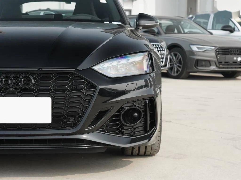 2023µRS 4¿µRS 5 Sportback װ浽ʵ