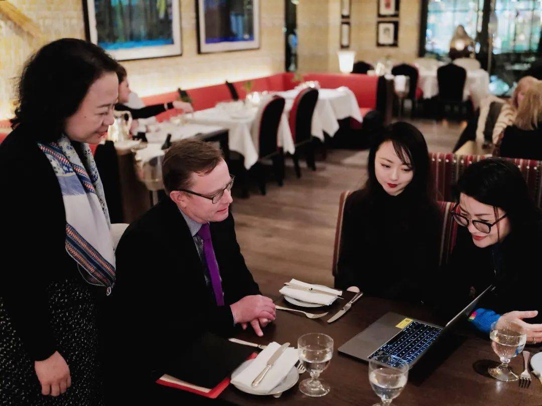 ������Э��-���ء�Э����ƪ�� | ¬������У�����Ӳη�Ӣ������ ...