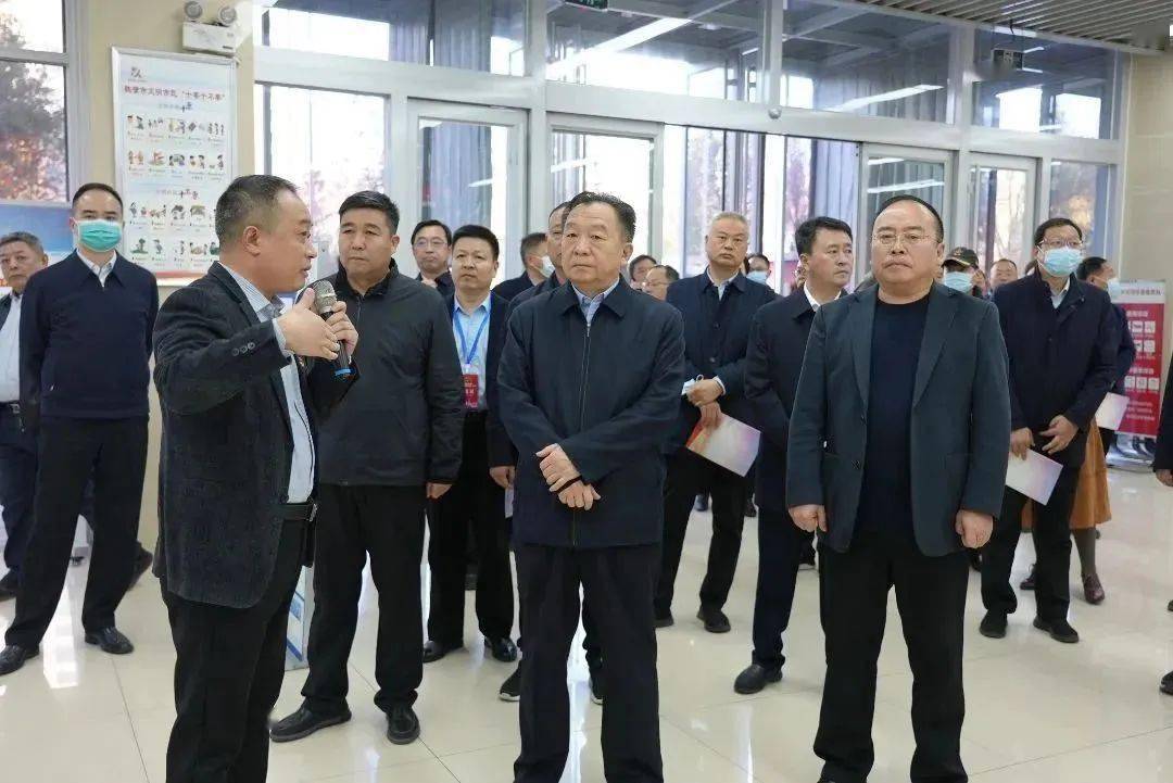 观摩分享促提升 奋楫扬帆新征程——全省GA黄金甲首席法律咨询专家暨“青年普法志愿者法治文化基层行”工作会议侧记(图2)