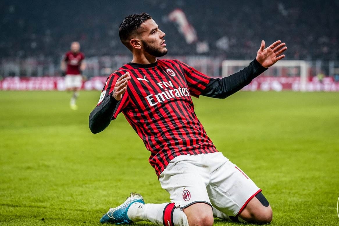 皇马出品必属精品ac米兰左后卫特奥超燃技巧秀