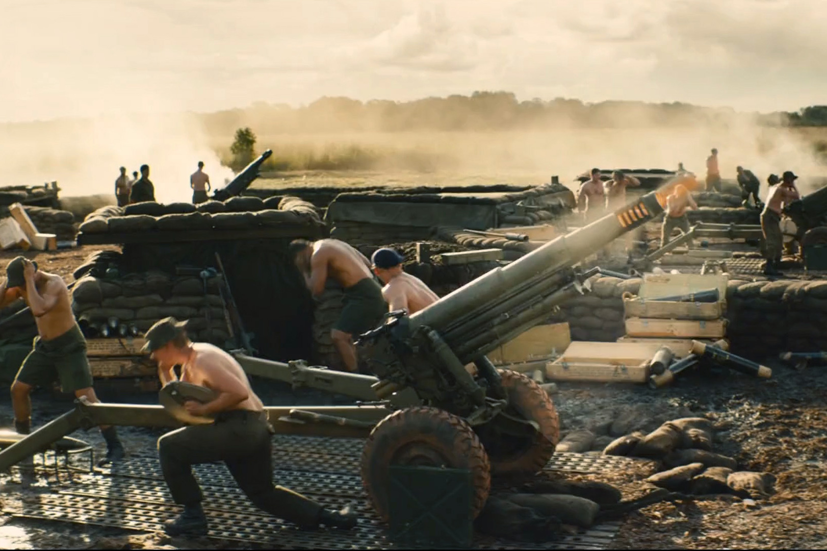 龙潭之战:国外版向我开炮,108名澳大利亚士兵被2000名越南军队