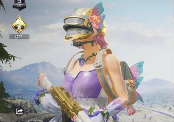 和平精英:这几款三级头pk,小黄鸭有致命伤,哪款是你的最爱?