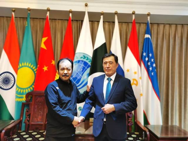 大陆赛马网的个人展示页