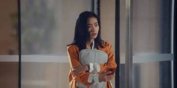 今年被热捧的“情绪稳定”，是我工作后最想撕烂的谎言