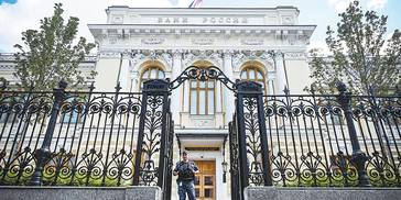 美谋划“没收”3000亿俄海外资产，俄副外长：可能导致俄美完全断绝关系