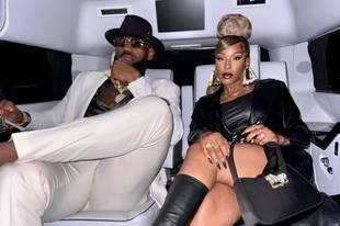 詹姆斯夫妇盛装出席派对 彰显大佬风范!