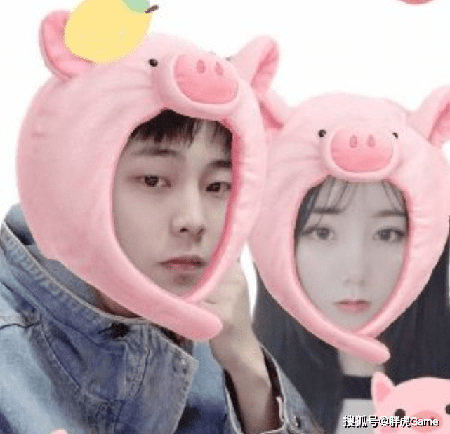 小团团cp主播陈死狗被调侃太抠月入百万的人奖金只给50块