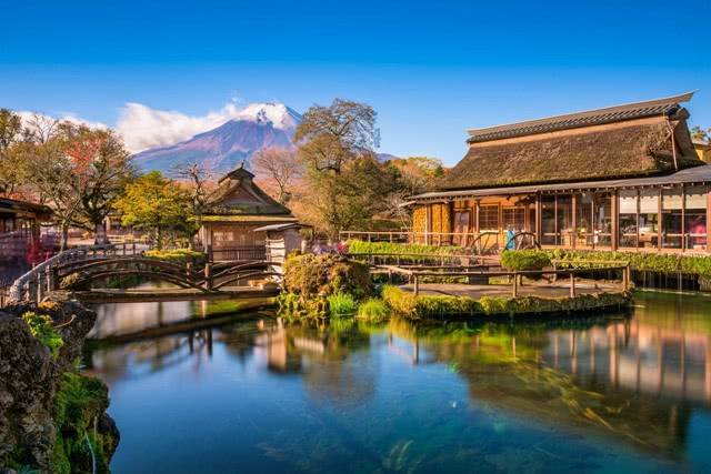 原創日本這個景點被譽為日本的九寨溝風景極美無數遊客前來參觀