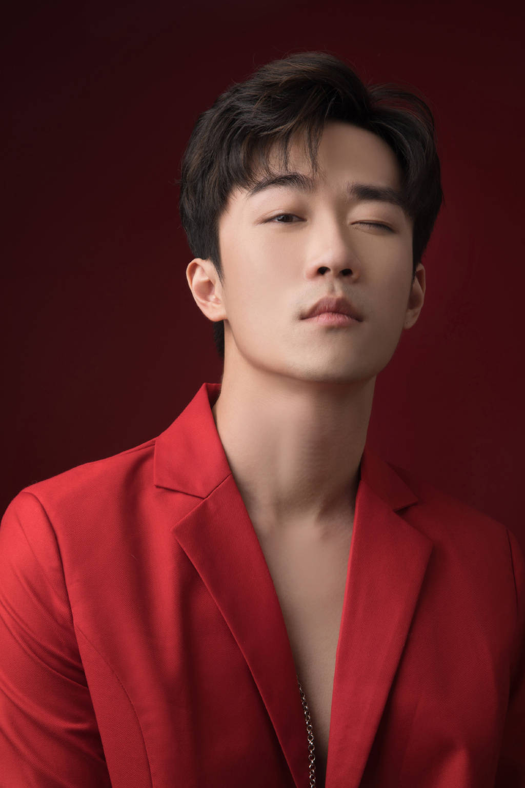 原创xqf伞兵帅气冷宴华霸气不求人秀气鲨鱼哟的画风却跑偏了