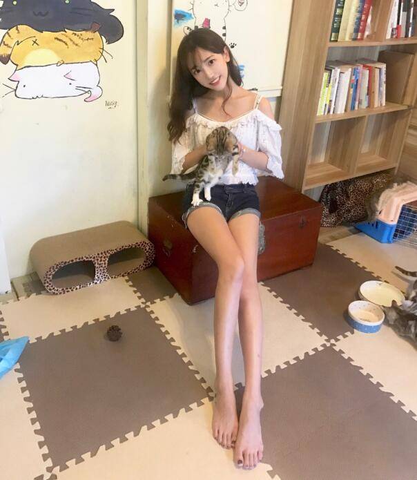 临界十缨罗西是姐弟恋吗,临界十缨罗西怎么认识的-团团金服