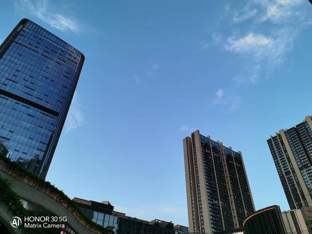 荣耀30性能体验:妹子也能感受到的"豪横"_手机