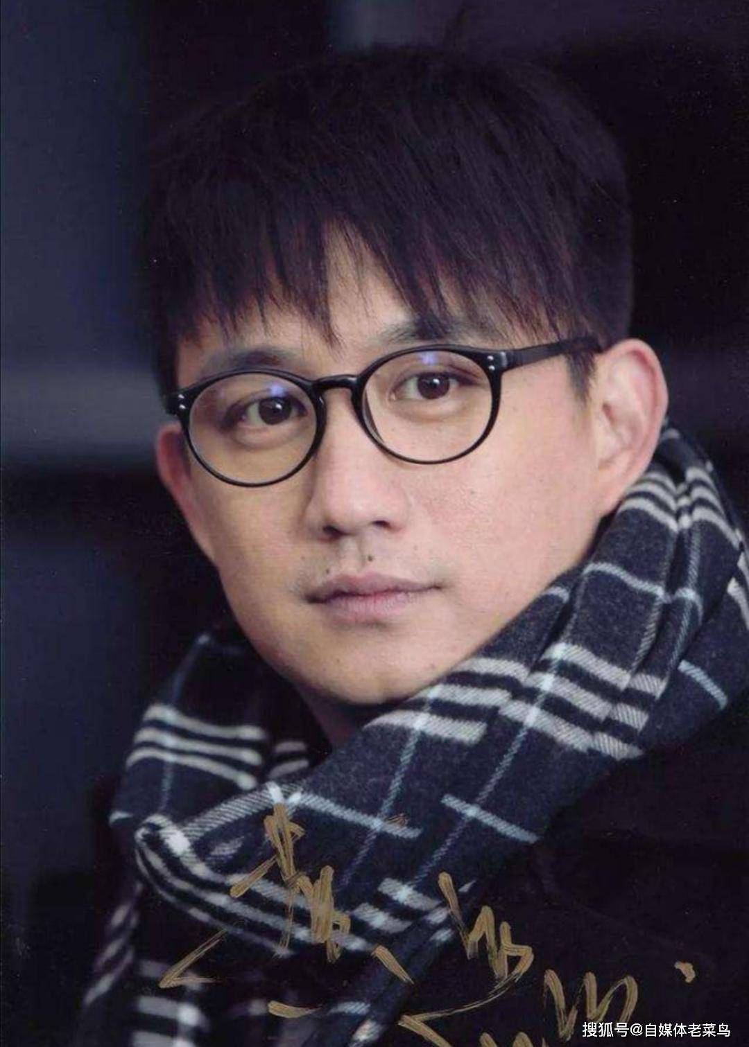 高学历高颜值烧得一手好菜的黄磊靠什么赢得观众喜爱?