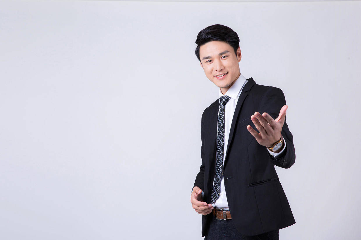 从职场中的成功人士来看,那些能够做大事的人身上,都具有以下这4个