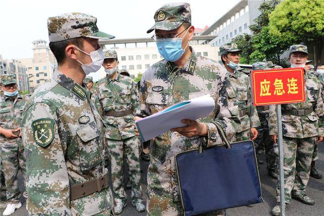 江苏省淮安军分区:"兵网融合"助力应急力量成"铁拳"