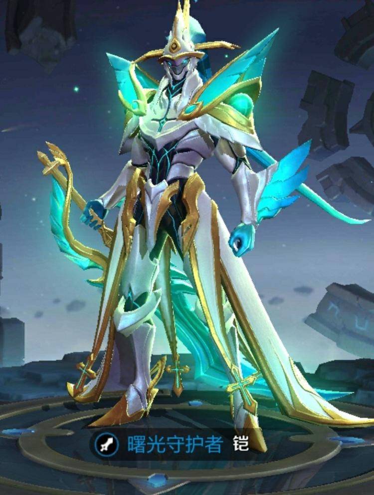 手短用闪现进场靠近目标挥刀切伤害再高也要蹲草丛