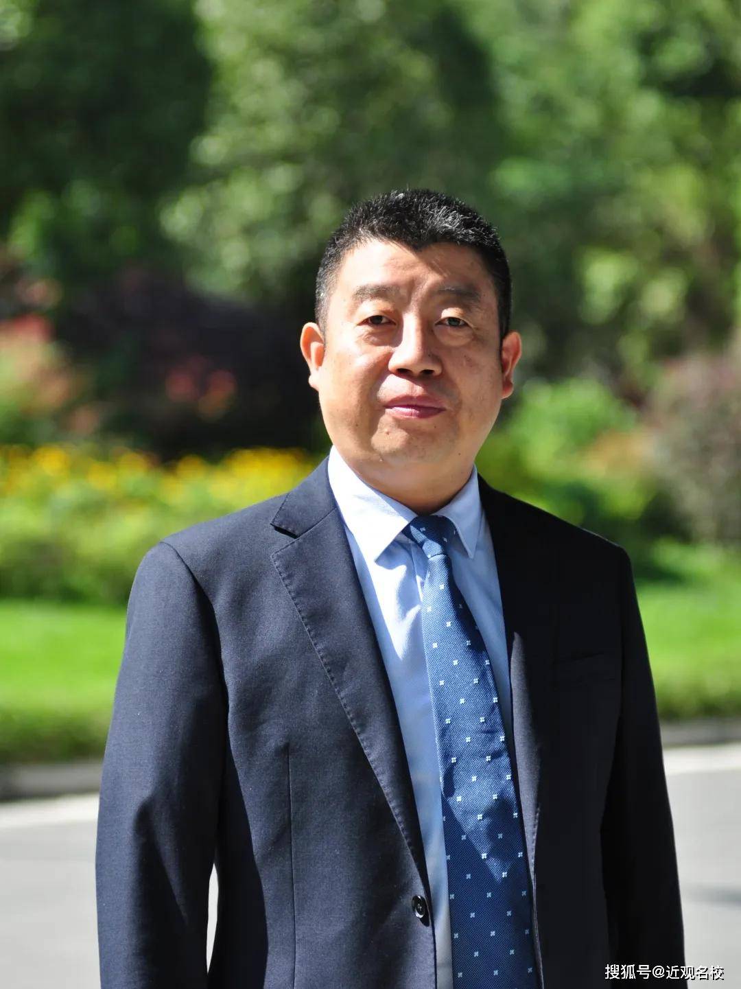 陈宇,何佳庠,张勇,胥伟.这群有共同情怀的人铸就了成川外的定海神棒