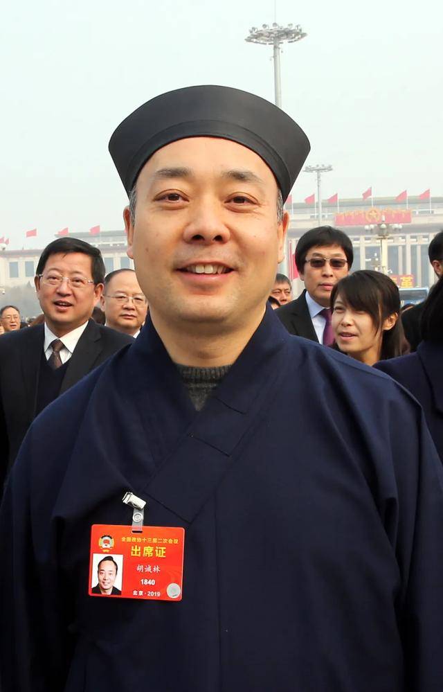 住陕全国政协委员胡诚林:加快中医药事业发展助推健康中国建设