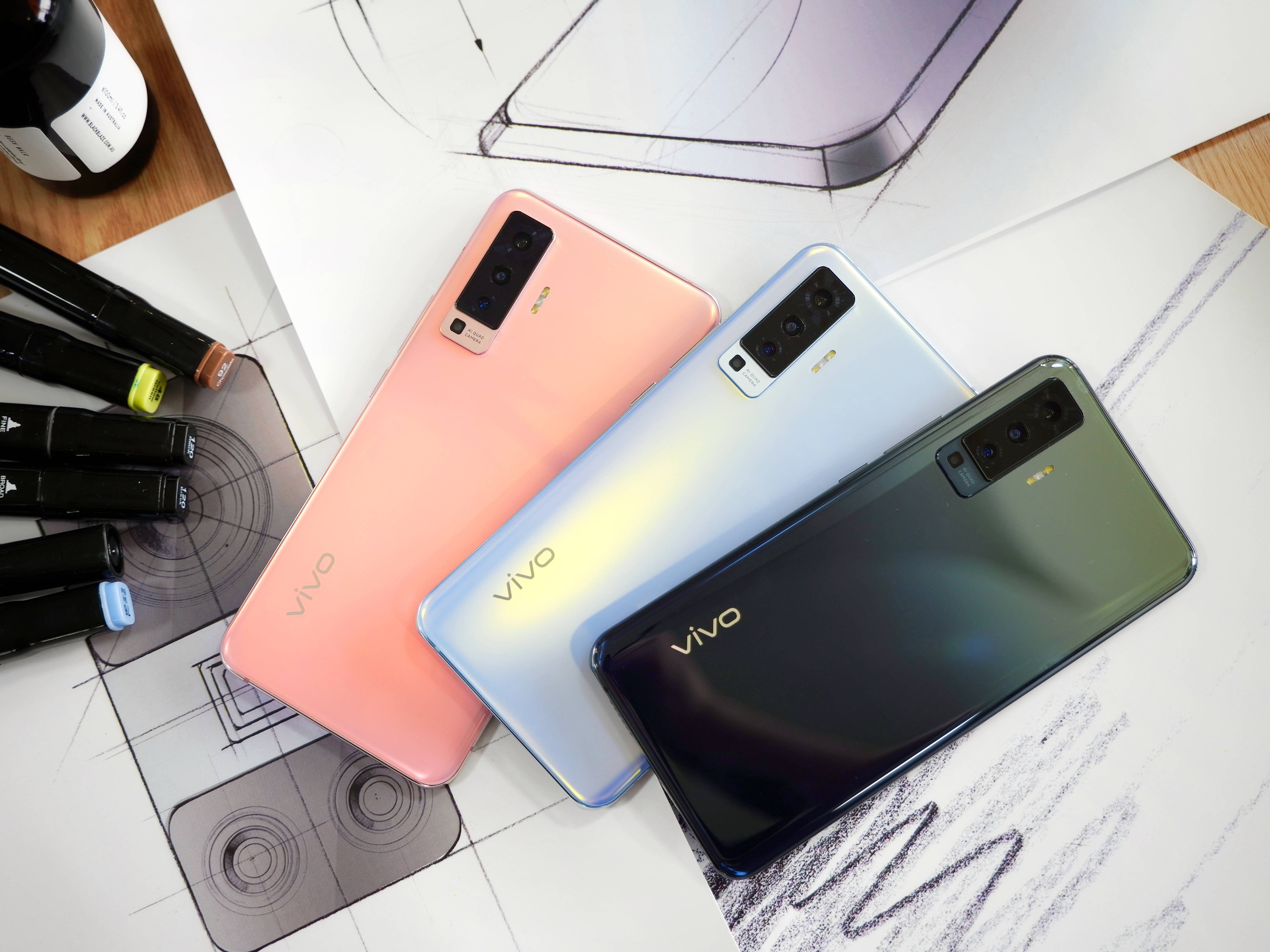 为什么说vivo x50系列,是给工业设计的"情书"?_手机搜狐网