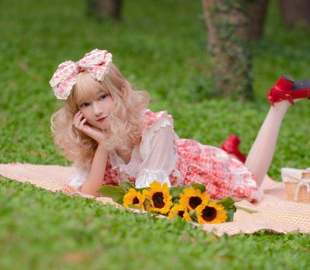 原创lolita到底是不是一个小众的圈子