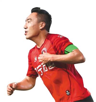 辽足队长:球队欠薪一年奖金两年没发 希望股东宏远偿还_中国足协